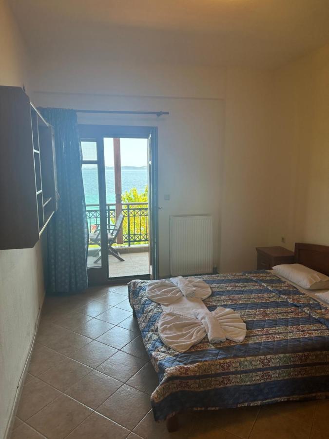 Mpalmpanas Villas Ierissos Eksteriør billede